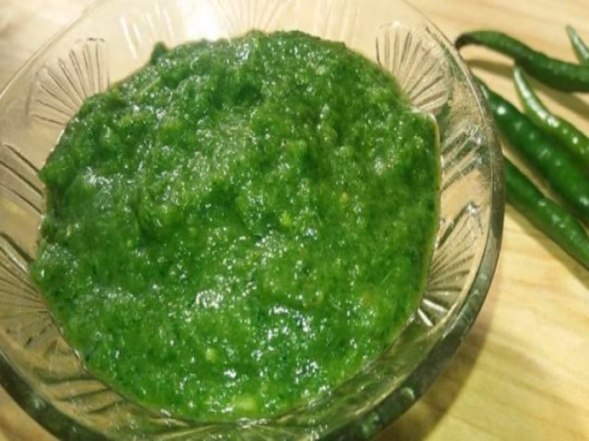 Green chilli and garlic chutney 1629174129